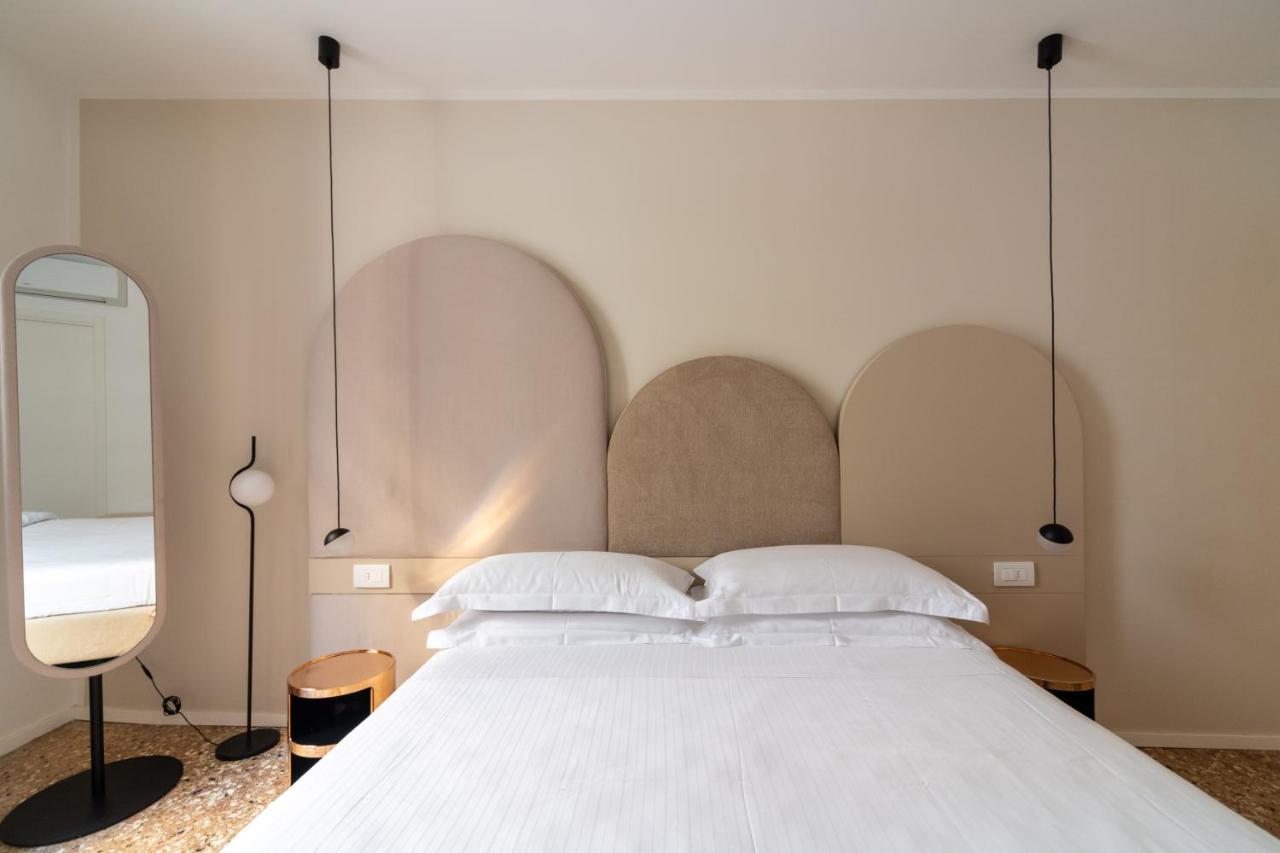 Palazzo Miracoli Apartments ヴェネツィア エクステリア 写真