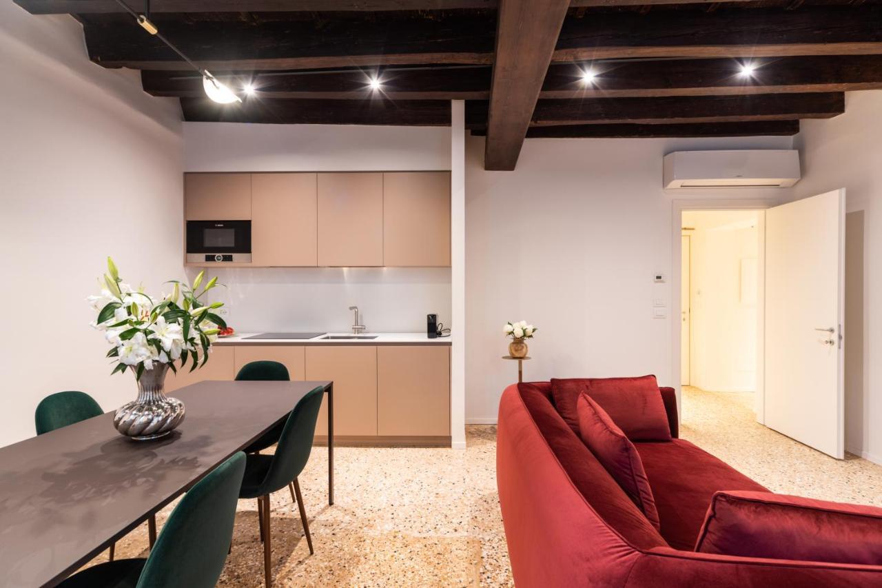 Palazzo Miracoli Apartments ヴェネツィア エクステリア 写真